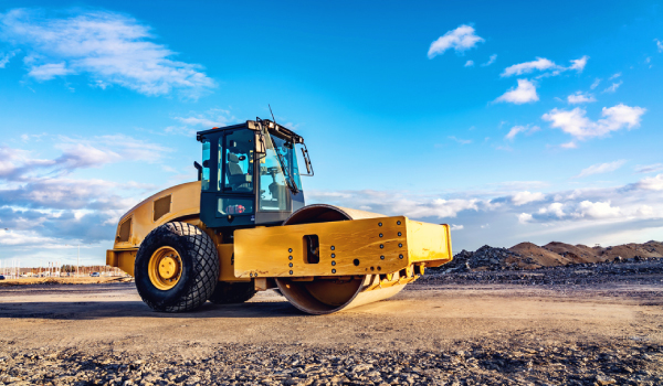 grading-road-600x350 Road roller prepping road grading