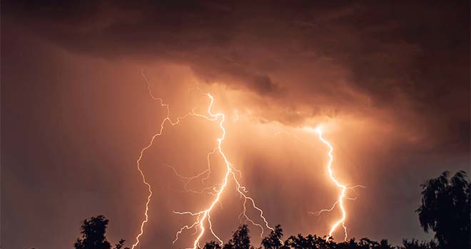thunderstorm-lightning Thunder & lightning storm